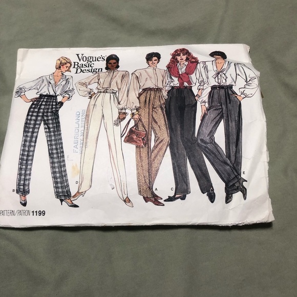Vogue Pants - Vintage Vogue's Basic Design Pattern 1199-size14- cut-  pants pattern